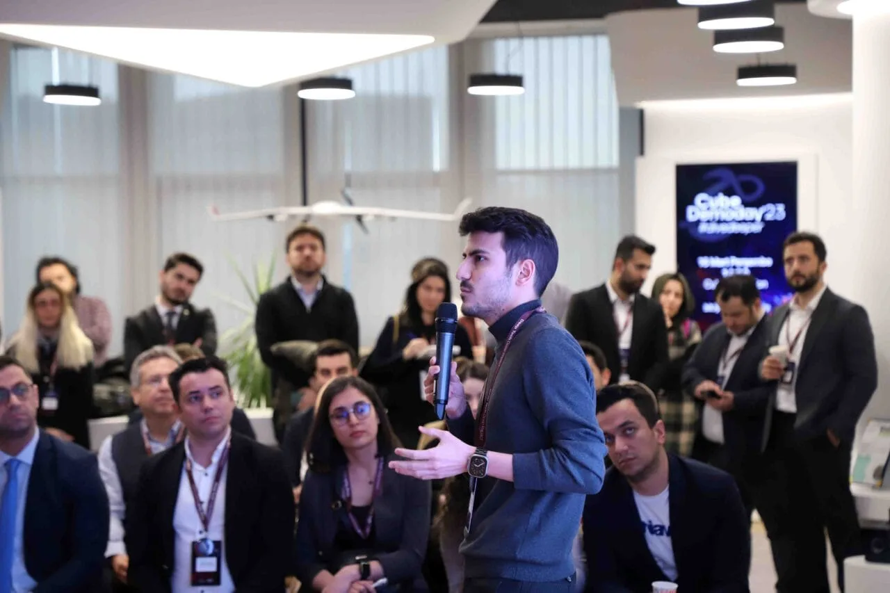 Cube Demoday’23’te sahne alan girişimler Cube Demoday’23’te sahne alan girişimler