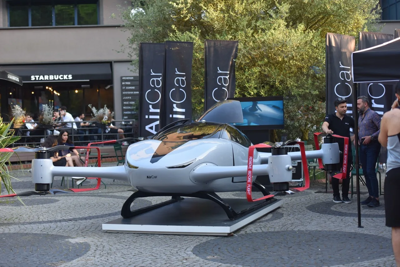 AirCar, dünyanın en çok talep gören uçan arabası oldu