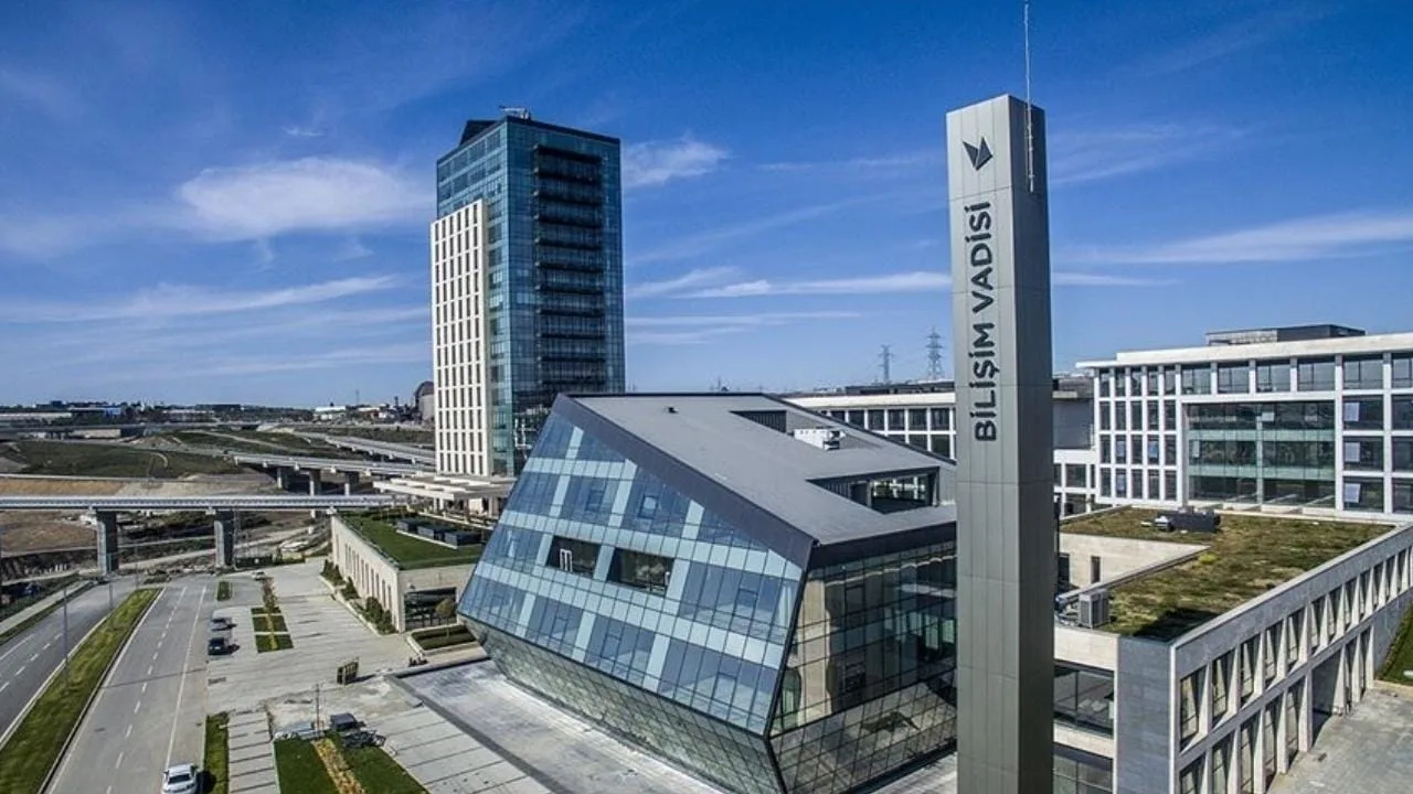 bilisim-vadisi-mobilite-hizlandirma-2023-programi-basvurulari-acildi