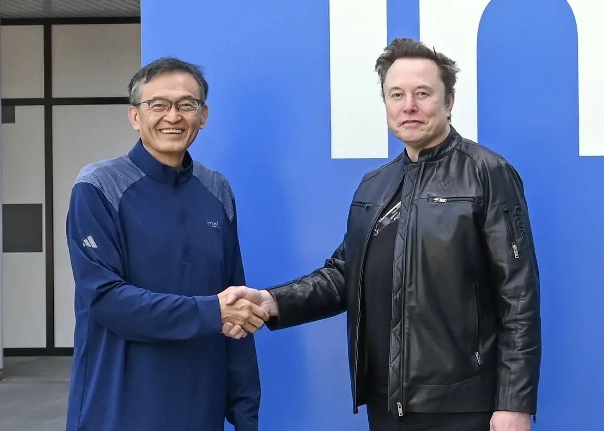 Intel, Elon Musk'ın çip fabrikası Terafab'e katıldı