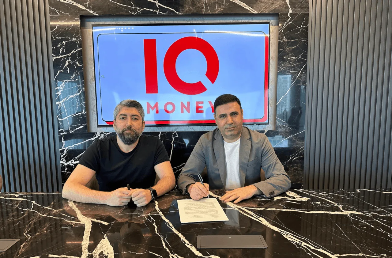 IQ Money'den online muhasebe ve e-ticaret platformu NetKasam'a 3,2 milyon dolar yatırım IQ Money'den online muhasebe ve e-ticaret platformu NetKasam'a 3,2 milyon dolar yatırım