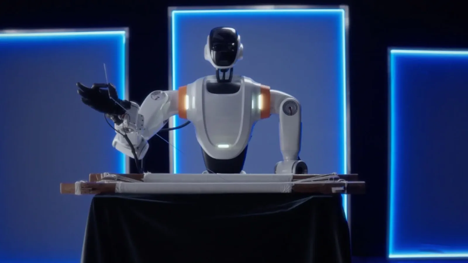 LG, ilk insansı robotunu tanıtmaya hazırlanıyor