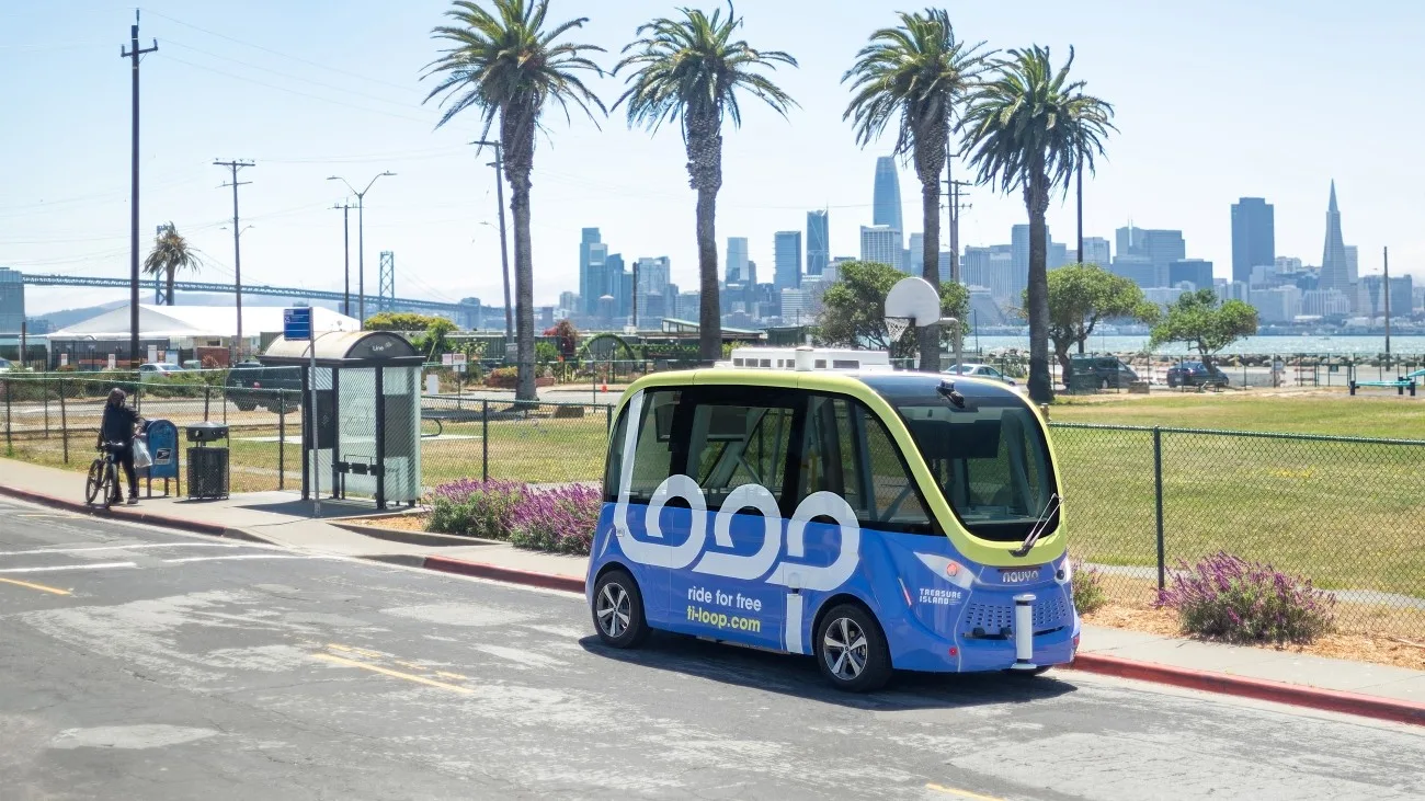 Sürücüsüz minibüsler, San Francisco'da ücretsiz olarak çalışmaya başladı