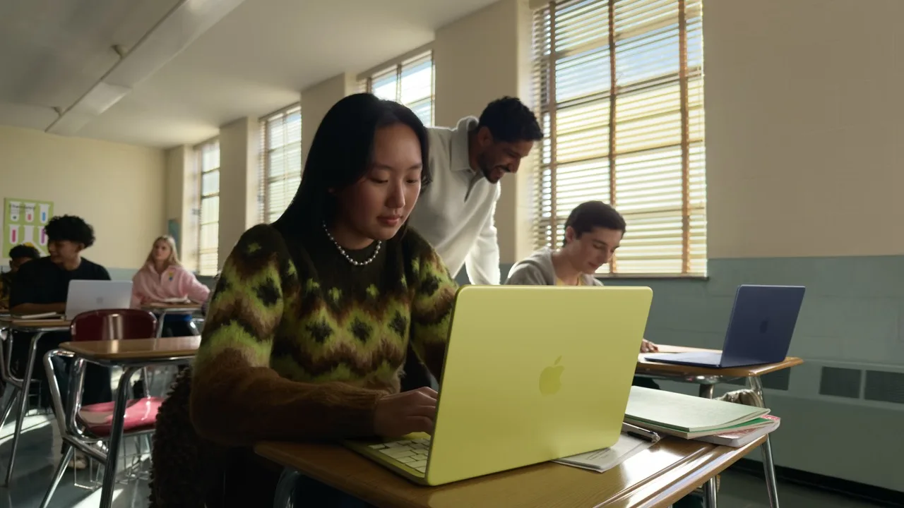 Apple, en uygun fiyatlı laptop modeli MacBook Neo'yu tanıttı
