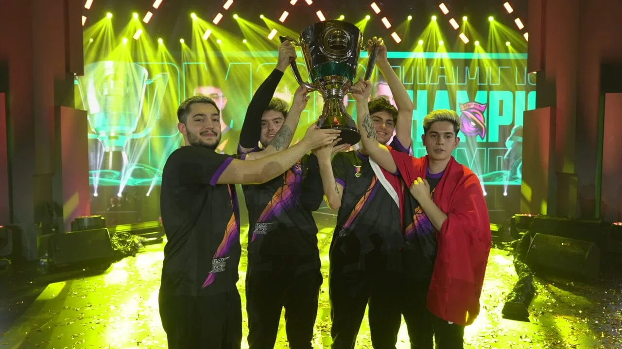 Yerli Espor takımımız S2G Esports PUBG Mobile dünya şampiyonu oldu Yerli Espor takımımız S2G Esports PUBG Mobile dünya şampiyonu oldu