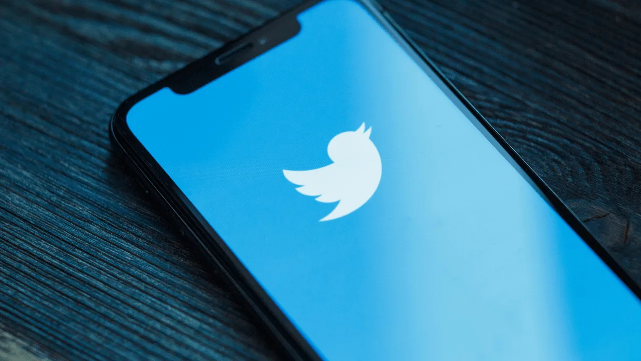 twitter-in-cati-sirketi-x-corp-ise-alim-hizmeti-sunan-laskie-yi-satin-aldi
