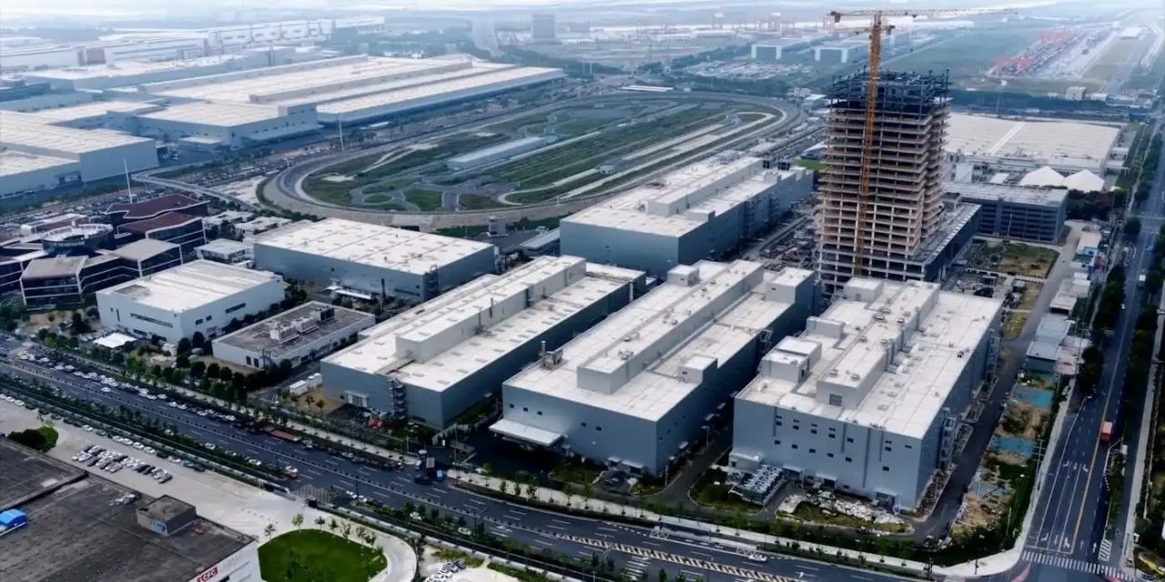 Volkswagen, elektrikli araçlarını Çin'de üretmeye hazırlanıyor Volkswagen, elektrikli araçlarını Çin'de üretmeye hazırlanıyor