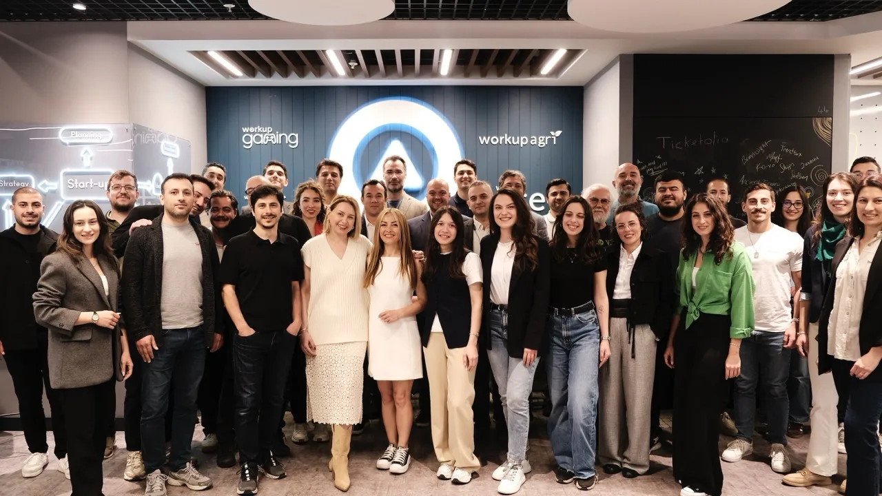 Workup Girişimcilik Programı'nın 13. dönemine seçilen 17 girişim