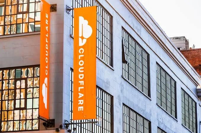 Cloudflare, JavaScript ve TypeScript platformu Deno’yu satın aldı