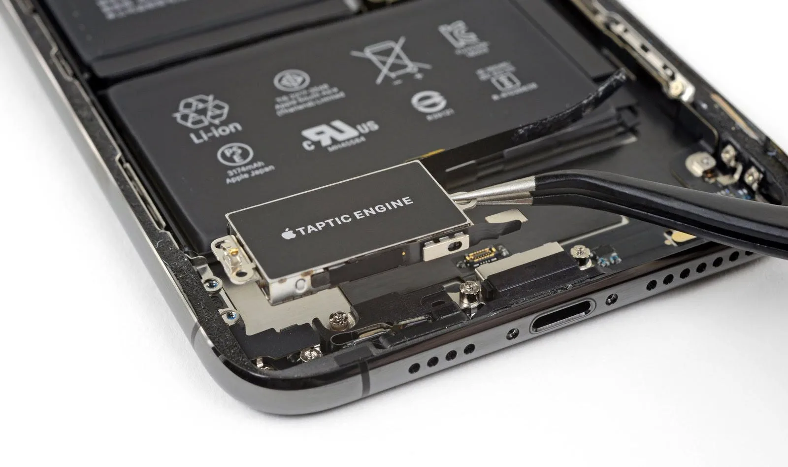 Apple, 5.7 milyar dolarlık tazminat ödeme kararına itiraz etti Apple, 5.7 milyar dolarlık tazminat ödeme kararına itiraz etti