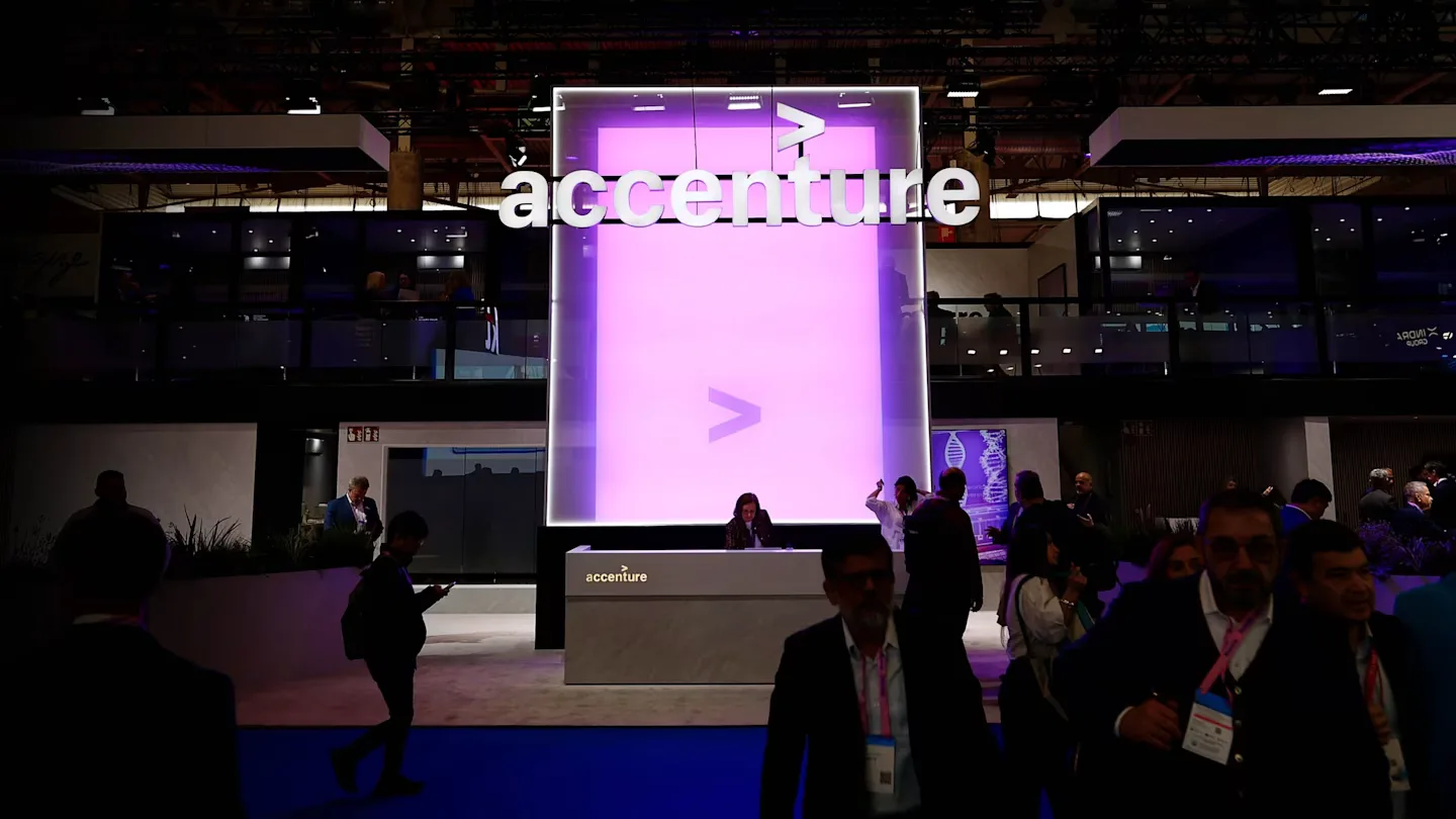 Dünyanın en büyük teknolojik danışmanlık şirketi Accenture, Çin operasyonlarını satıyor Dünyanın en büyük teknolojik danışmanlık şirketi Accenture, Çin operasyonlarını satıyor