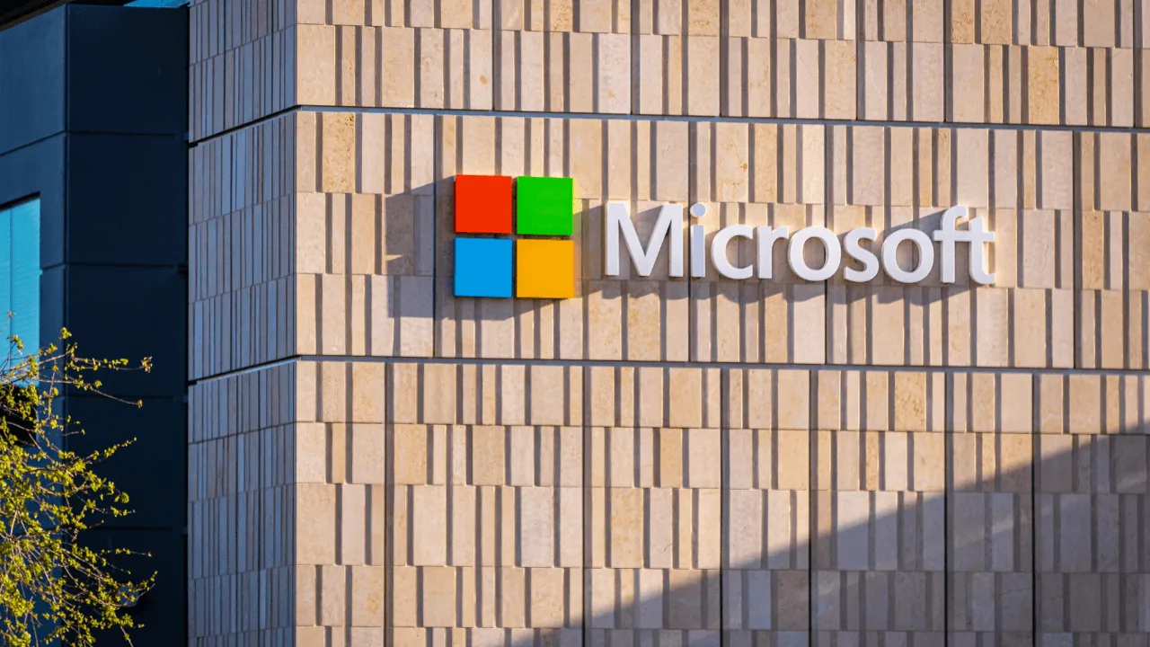 Microsoft, kendi yapay zekalarının uymak zorunda olduğu kural kitabını yayınladı