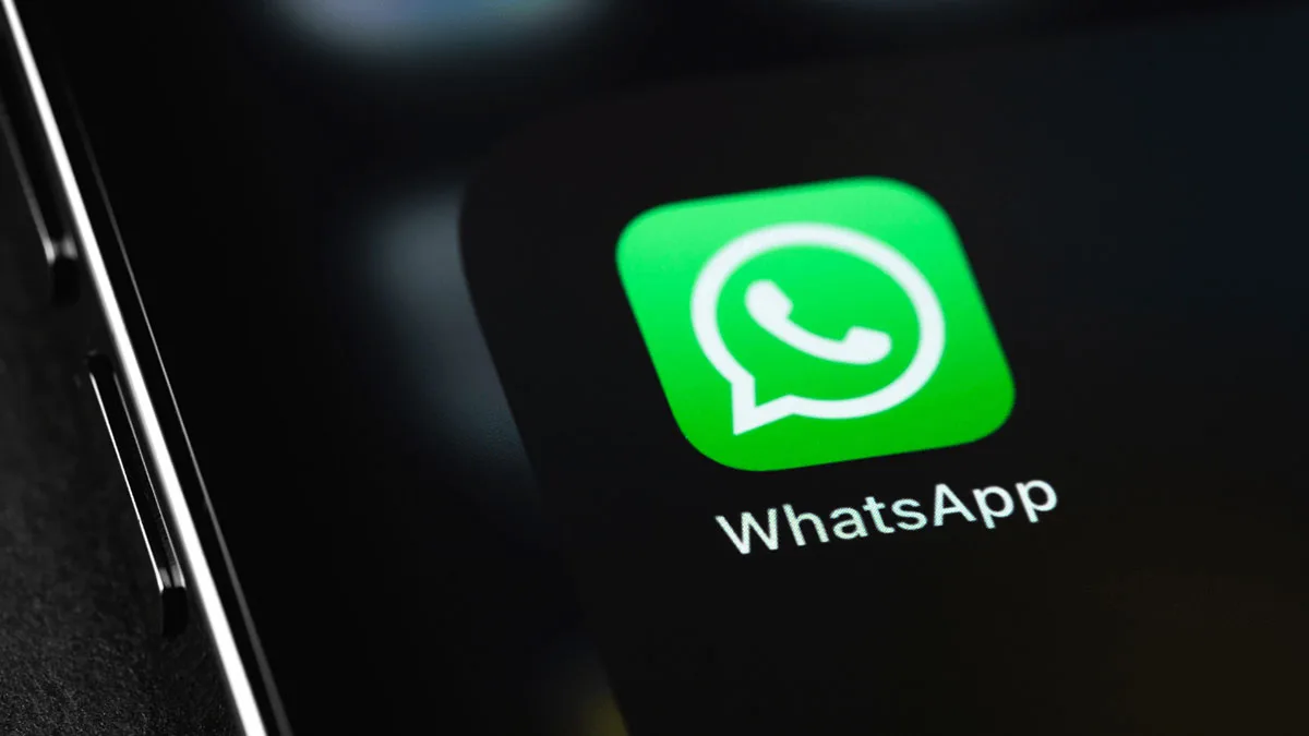 WhatsApp, iPhone’a sohbet içi arama butonu ekledi
